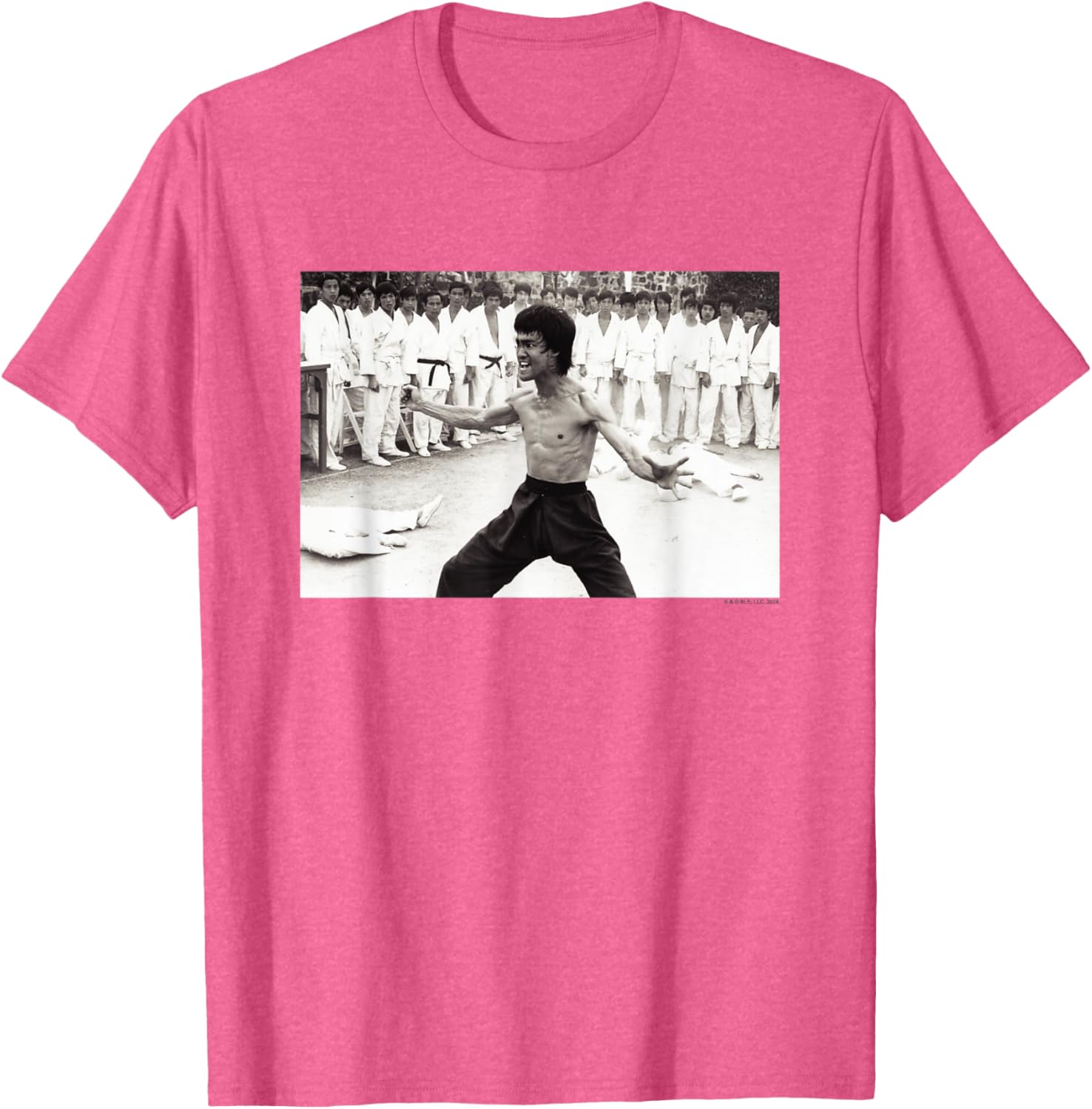 Vintage Bruce Lee Beats Everyone T-Shirt in Black and White Design - 15
